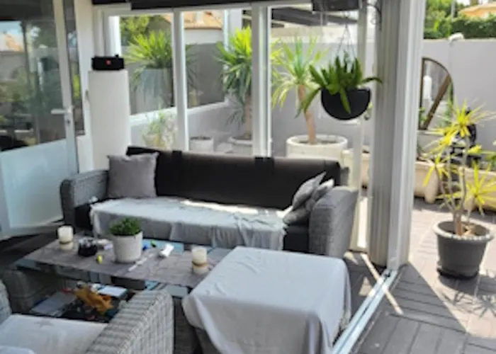 Coma דירה דניה